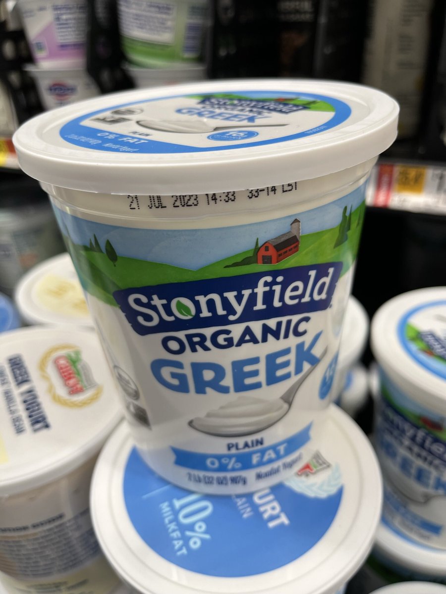 Went and picked up an old friend at the grocery @Stonyfield because y’all are the best!!! Thank you for helping save squirrel lives!!! 🐿🐿🐿😇😇😇#fightlikeasquirrel