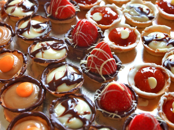Happy Monday!
A little bit of sweet to start the week
#Pastries #Monday #sweets