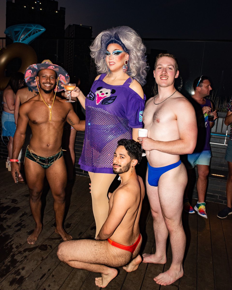 ryno40779099's tweet photo. I had an amazing priDE MONth and I hope all the girls, gays and theys did too! ❤️🧡💛💚💙💜 https://t.co/URIdVQ6BQZ