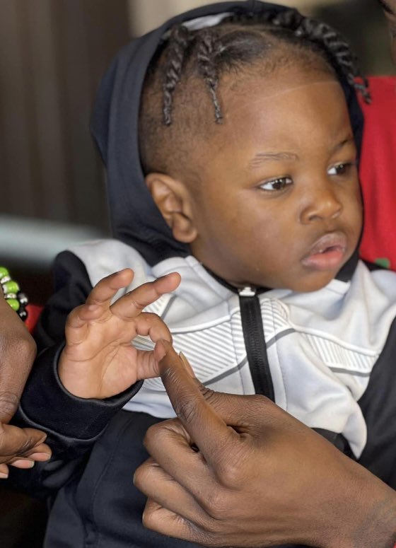 BRIBURNSS's tweet photo. They ask me how I’m strong well I gotta be, told me ima fail well I gotta see, Plus Peso at home and HE GOTTA EAT 💯❤️  -@REALTOKYOJETZ 

my big boy 🏋🏾 https://t.co/LsLM7Iqccz