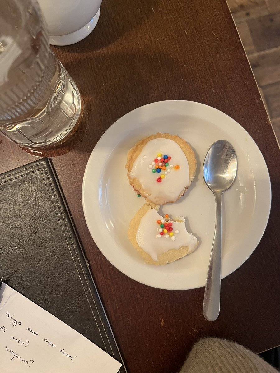 Christina Riley tweet media