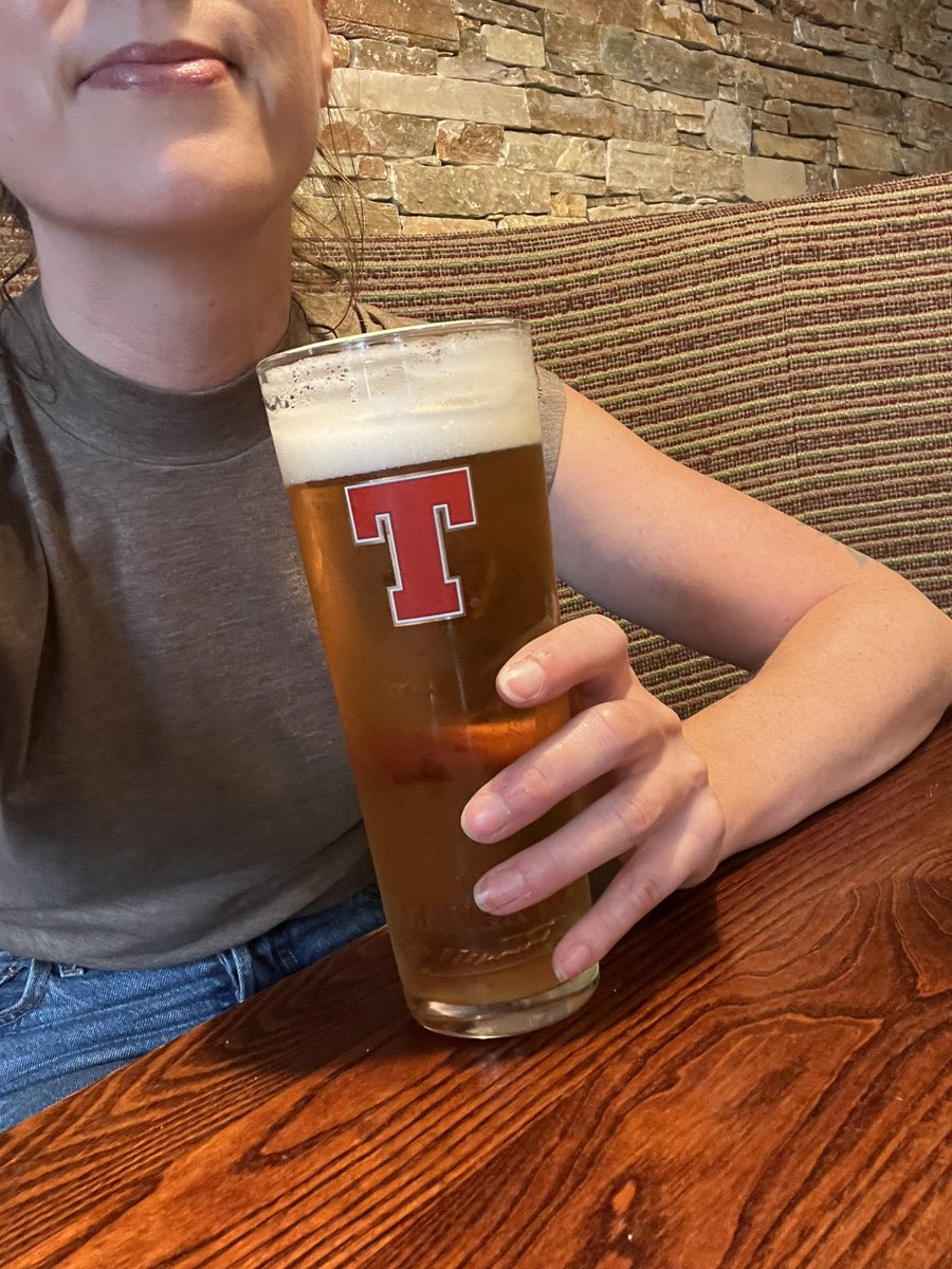 Christina Riley tweet media