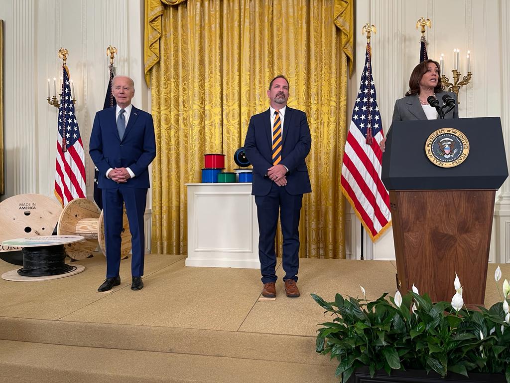 The Fiber Broadband Association was honored to join President Biden and senior Administration officials today at the White House in celebrating the allocation of $42.5 billion of broadband funding enabled by the Bipartisan Infrastructure Act. (1/5)