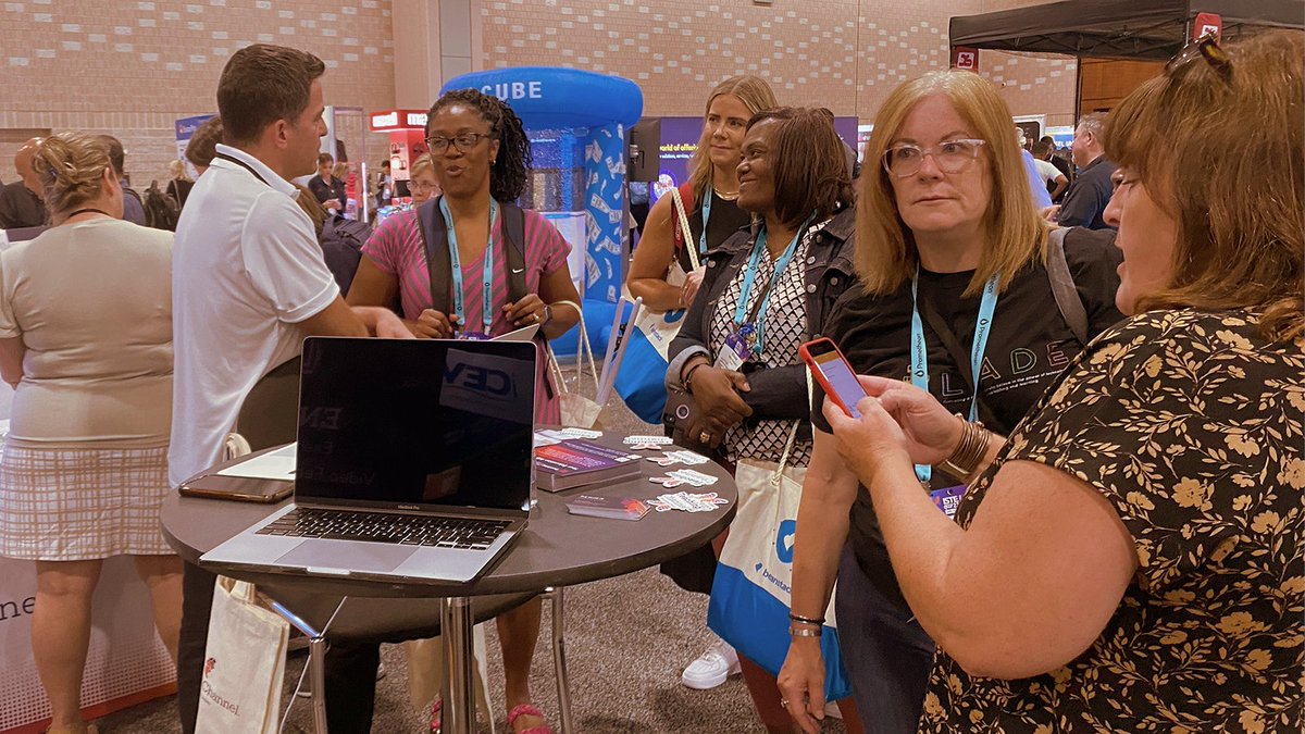 TeachingChannel's tweet photo. We are close to wrapping up our first day at the #ISTELive expo hall! Our team members are excited to continue to network, share resources, and give away some Teaching Channel merchandise!
Don't forget to stop by and say "hello"!
#EdLeaders #EdConf @DRescigno https://t.co/mWAbs70qkn