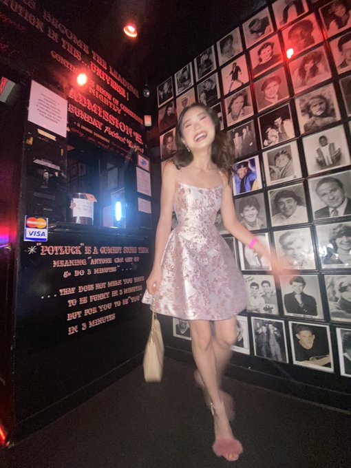 i love a good flash photo 💖🤍 https://t.co/N4XpLjkneo<a href="/tag/grammys"class="tags"><span>#grammys</span></a><a href="/tag/btsgrammy"class="tags"><span>#btsgrammy</span></a>