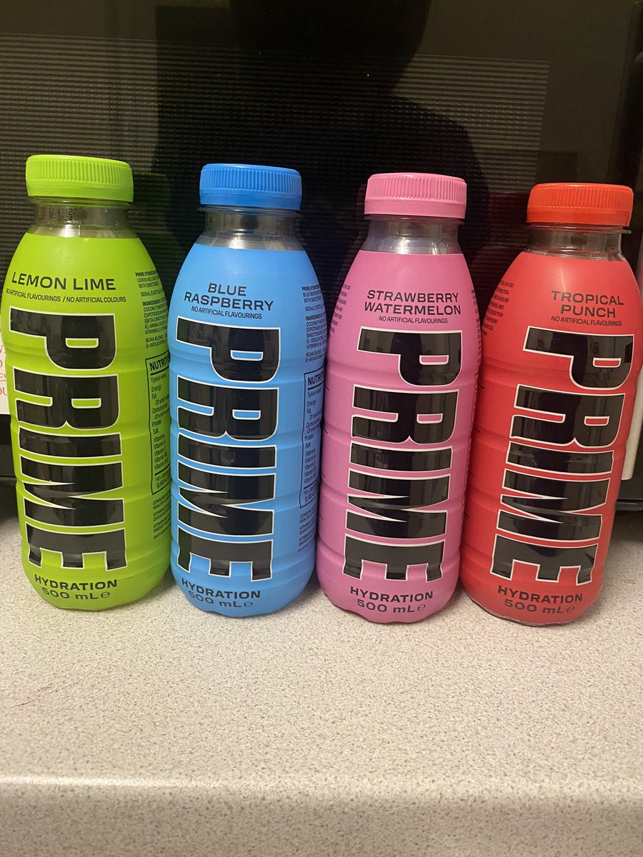 After a crappy day, my mum surprised me with a bunch of @PrimeHydrate 😌

📍Tesco, Osterley - West London
@prime_tracker