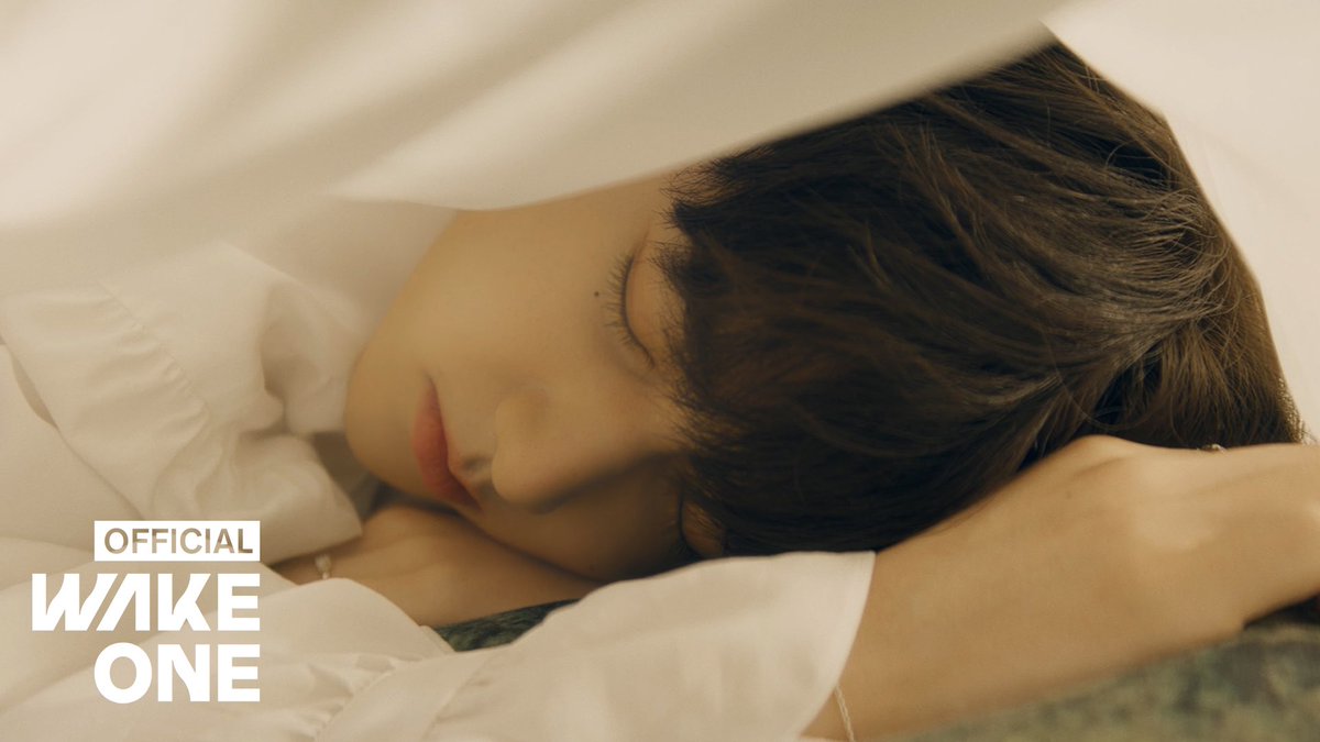 Strating afresh, embrace the opportunity to start anew and create a brighter future and seize every opportunity. Together with ZEROBASEONE "Back to ZEROBASE" is our chance to shape the world.

youtu.be/i0Bk73OEYq8