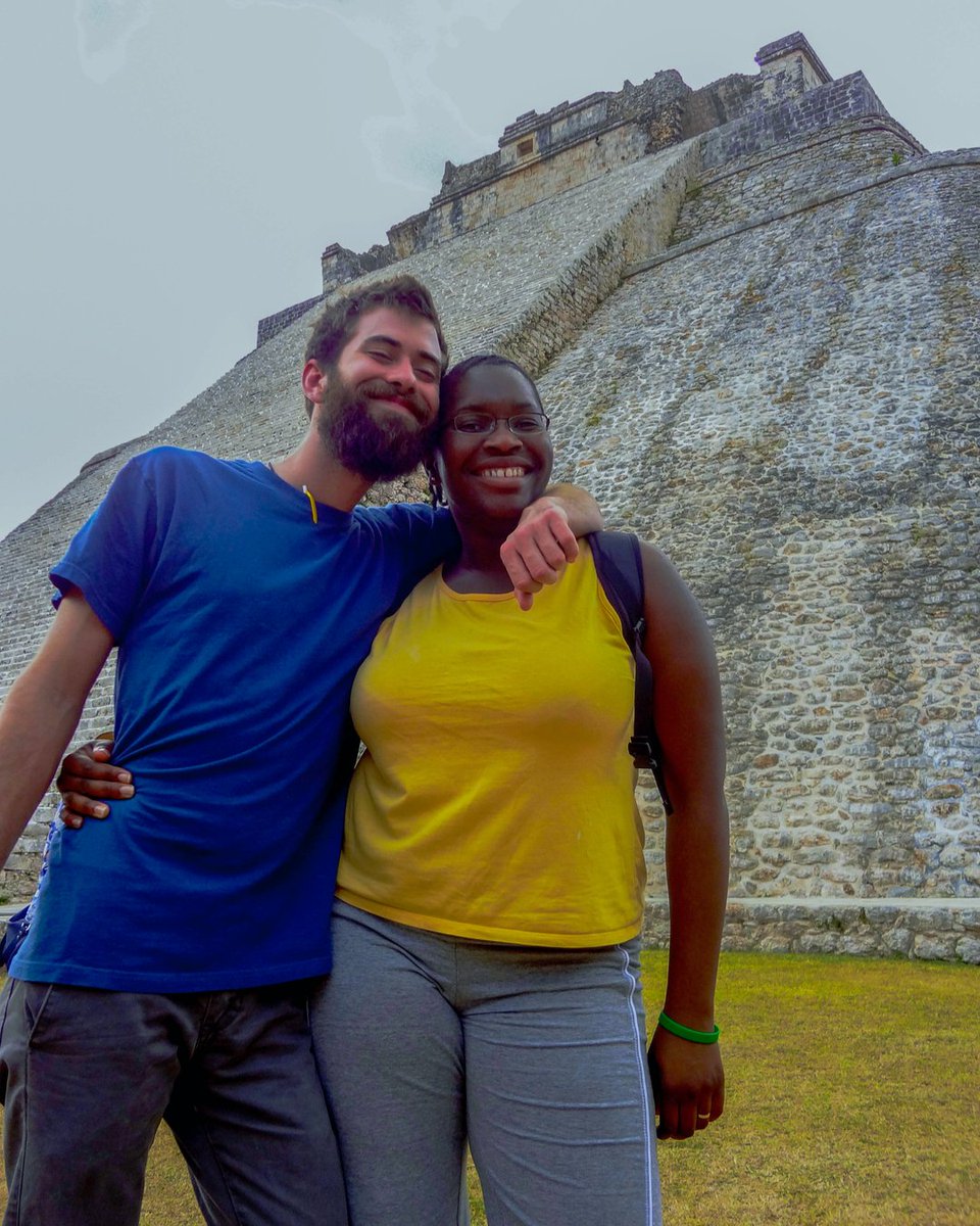 The early deadline for winter programs ia approaching! Apply by August 1st to save $100! [Program: Maya Mexico Winter] #kiisabroad #kiismayamexico