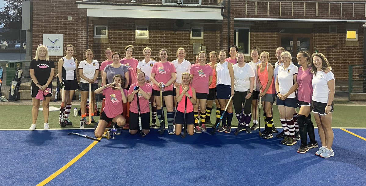 When @Guildfordhc meet @FEHockeyClub Back to Hockey ladies and play an 11aside match…lots of fun and big smiles all round! @EnglandHockey @acottee