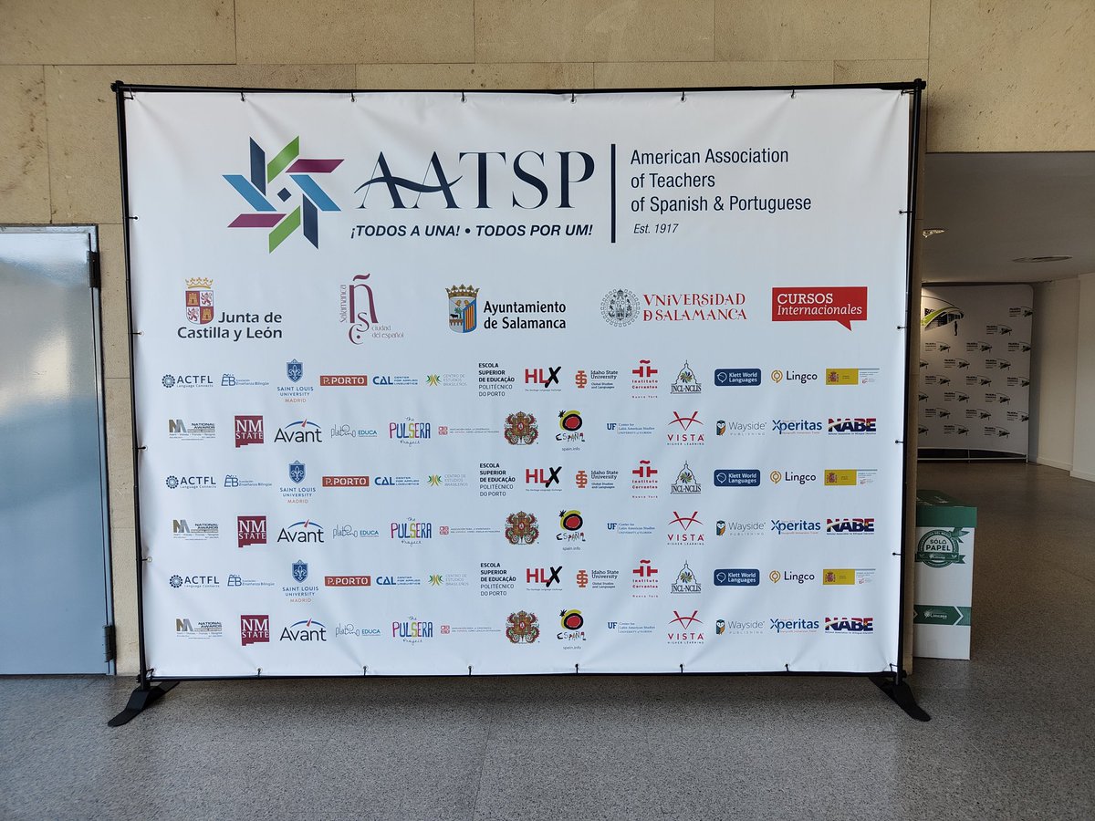 El GERES en Salamanca en el congreso de la #AATPSglobal junto a los colegas del #jefevi . Tendiendo puentes.