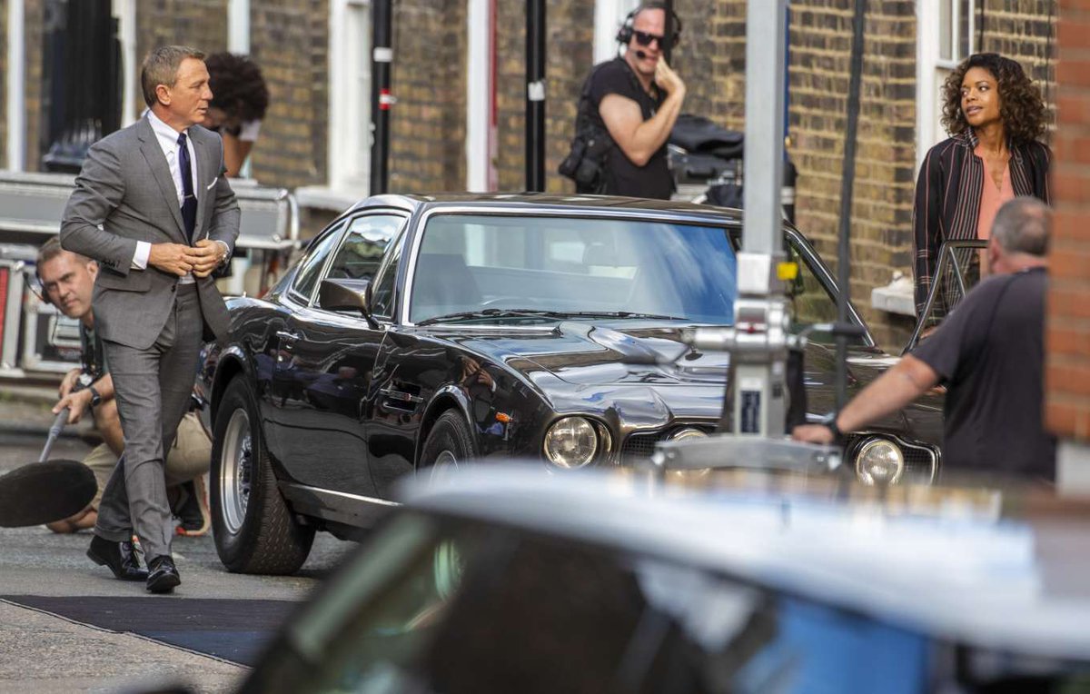 #60YearsOfJamesBond #JamesBond #NoTimeToDie #movie #film #behindthescenes #filmproduction #filmcrew #setdesign #filmset #setlife #crewmatter #cast #actor #DanielCraig #NaomieHarris #filmlocation #London #AstonMartinV8