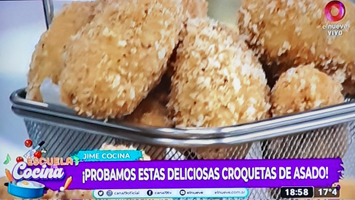 #EscuelaDeCocina 🤤 @jimenacocinaok @cocococinero @ChefPacoAlmeida @CorbettaMariana