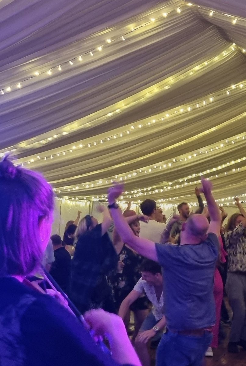 whiskykiss_'s tweet image. Amazing time performing at the Arran Festival #StageView