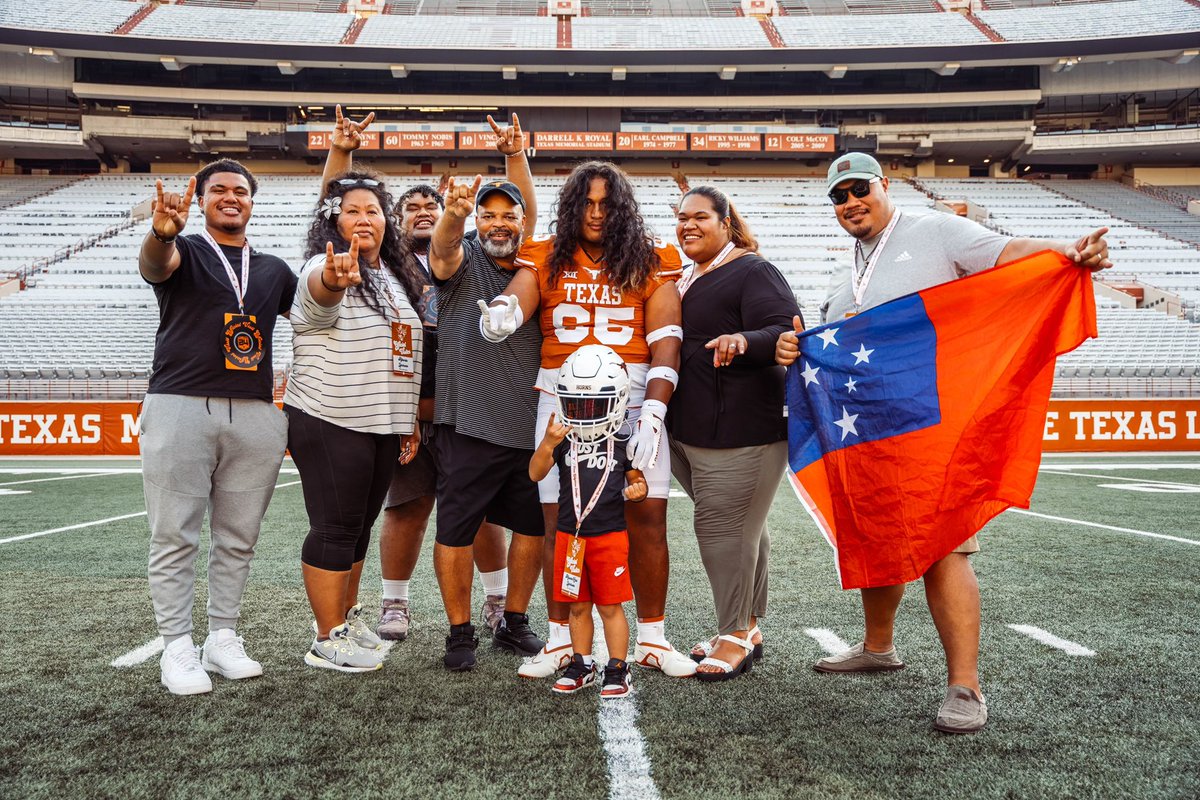 Who knew the 2nd time around would be better. Thank you @TexasFootball for having us, loving us & showing us all of what Texas has to offer. From the coaches, academics, staff, city, Univ as a whole, yall definitely didn’t hold anything back…Fa’afetai 🤙🏽
#AllGasNoBrakes #HookEm