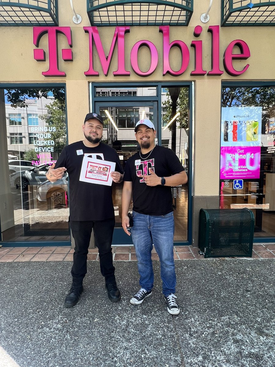 T-Mobile in Downtown Palo Alto is proud to announce our newest Mobile Expert! Congratulations Rafa!!! 🎉 🎊 
#Certified 
#BaySouthwest
#BAMily
@Jacque__C 
<a href="/Randy_E_Tam/">Randy Tam</a> 
<a href="/InMeeksOpinion/">Micaela Fryar</a>