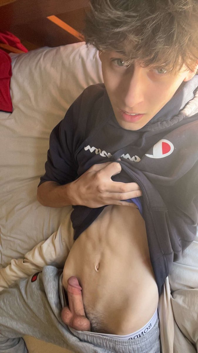 boyjackson119's tweet photo. 🤤 https://t.co/cNNMNkFN1G