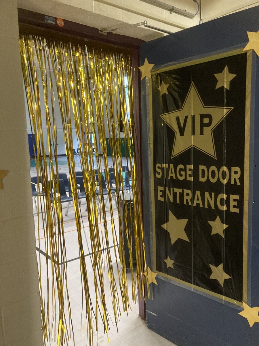 Congratulations to our grade 8 graduates!! <a href="/ugdsb/">Upper Grand DSB</a> <a href="/EPErinPS/">Erin Public School</a>