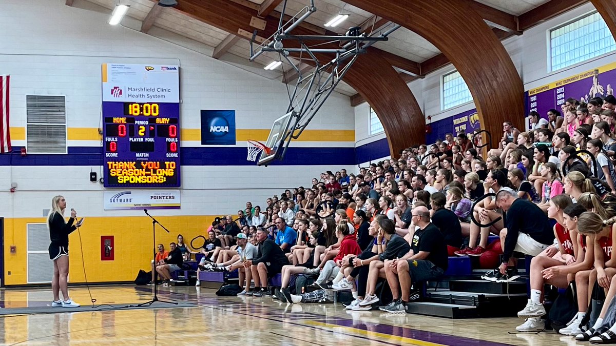 CoachHockett's tweet photo. Huge Highlight of afternoon session was listening to @JL21_ &amp; learning so many life lessons beyond 🏀…

Hearing @gbphoenixwbb royalty 👑 speak on hustle, heart, and determination just hit different.!.!.!

“The words you speak, become the house you live in.” 🟣 #Pointers 🟡 https://t.co/FuMMxrhQgZ