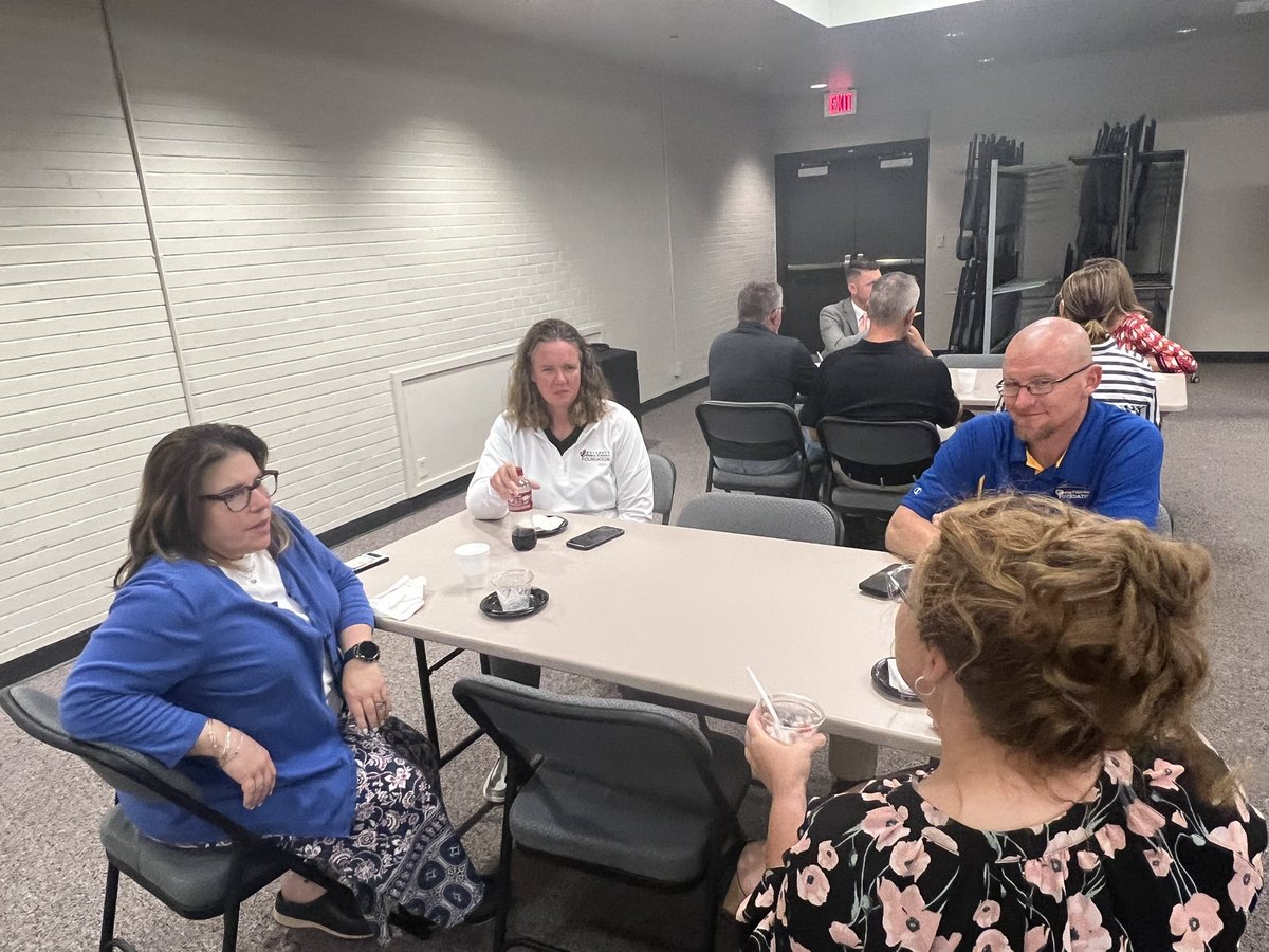 Gering Schools Foundation tweet media