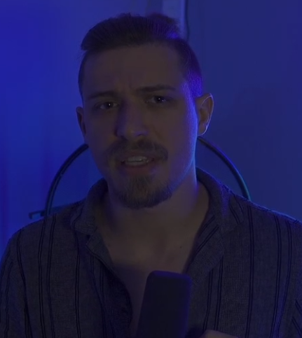 ImSkatchel's tweet photo. the look of a man who's thinking hard about something https://t.co/yXnPeFVl7P
