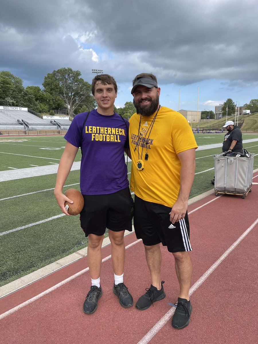 I had a great time at @WIUfootball specialist camp today. Thank you to @KreczmerWIU for working with us LongSnappers 
@coachbdixon @cpcentralfball @ChrisDuerr @CoachBigPete