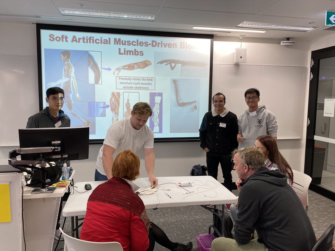 nigelhlovell's tweet photo. A huge thank you to all who were involved in STEM Teachersโ Day last week here at GSBmE. The feedback from the teachers was very positive. The sharing of your knowledge and the passion shown for your areas of expertise were highly valued by all. #GSBmE #BioMedEng #STEM https://t.co/HfLtbGu2hS
