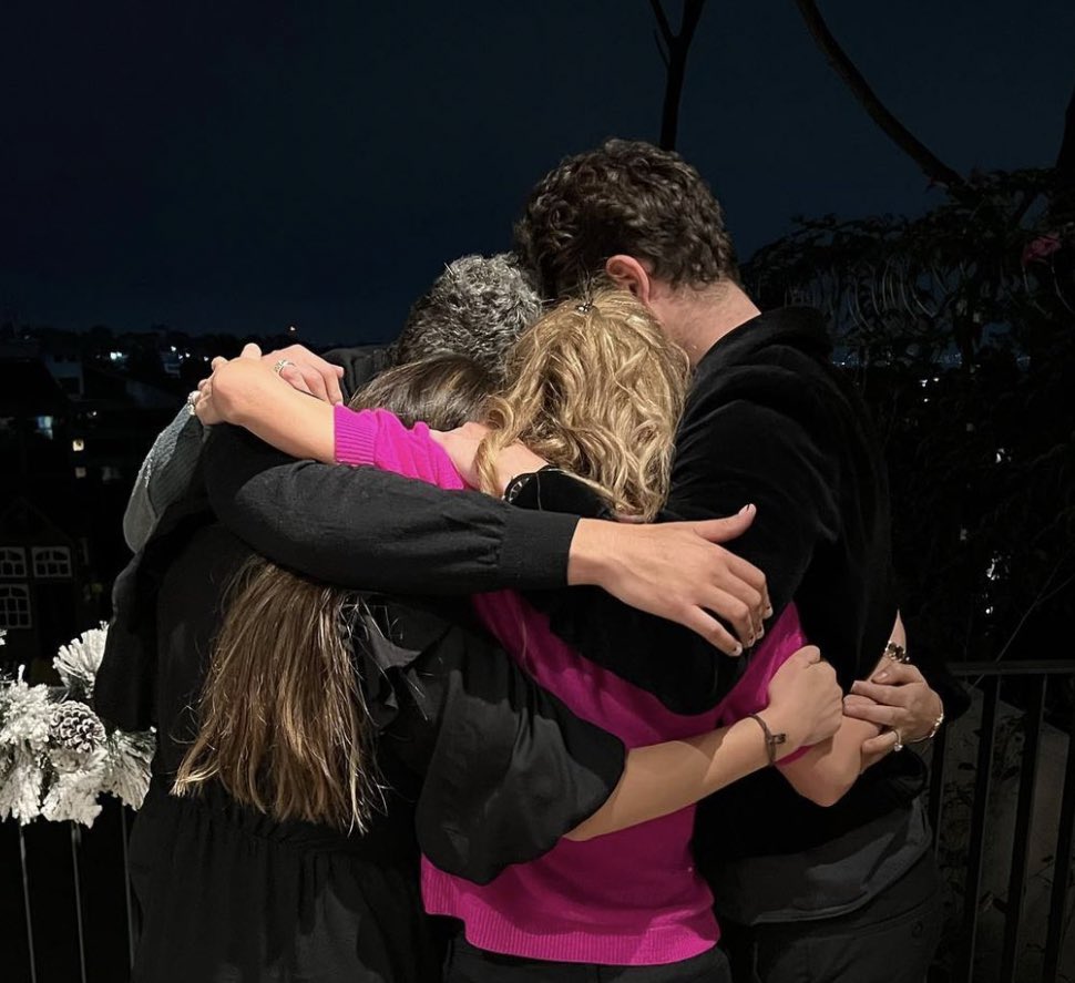 byafvt's tweet image. surreal tudo isso 🥹❤️