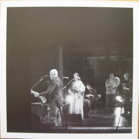 plc69's tweet photo. #23Daysof4AD #Bonus
DEAD CAN DANCE LIVE RELEASES

On Dead Can Dance's 2005 European &amp; American tours, limited-edition 2CD sets were produced for each concert, but a rather lovely 3LP set autographed by both Lisa &amp; Brendan was also made available.

🔗 https://t.co/1ixP96cabe https://t.co/1OmppEhCBb