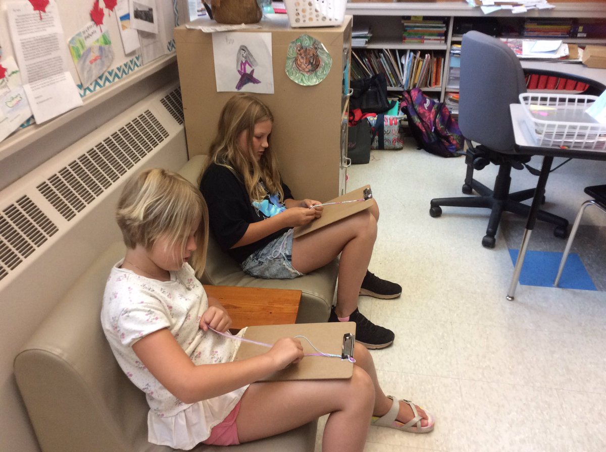 RegierReport's tweet photo. Spent the rainy part of the day making friendship bracelets.  @SeaforthPublic @yourschools https://t.co/7PlhBTaqys