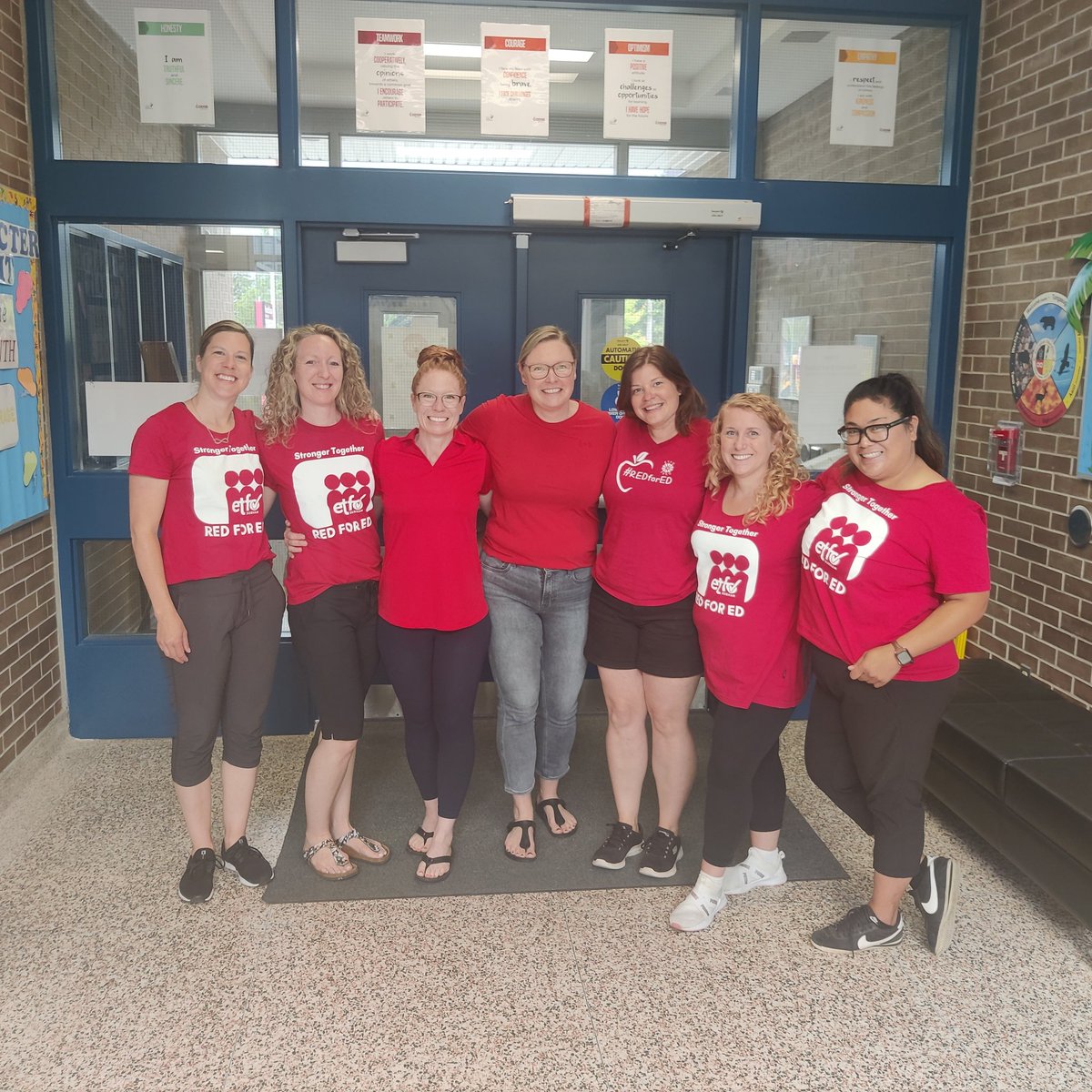 The staff at Vincent Massey stand in solidarity. @ETFOcb @ETFOeducators #OurSchoolsOurFuture