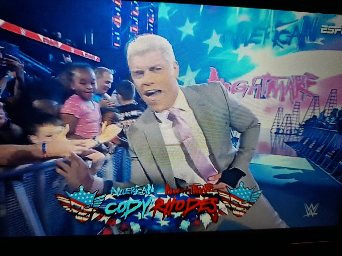 david_mataleon's tweet photo. @WWE https://t.co/0oxdrZ5es4