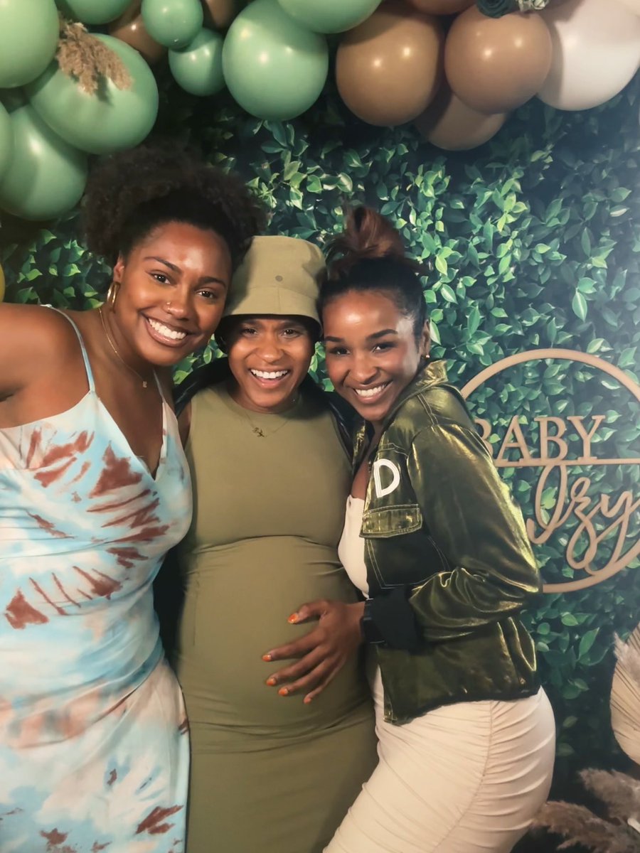 Maura Chanz tweet media