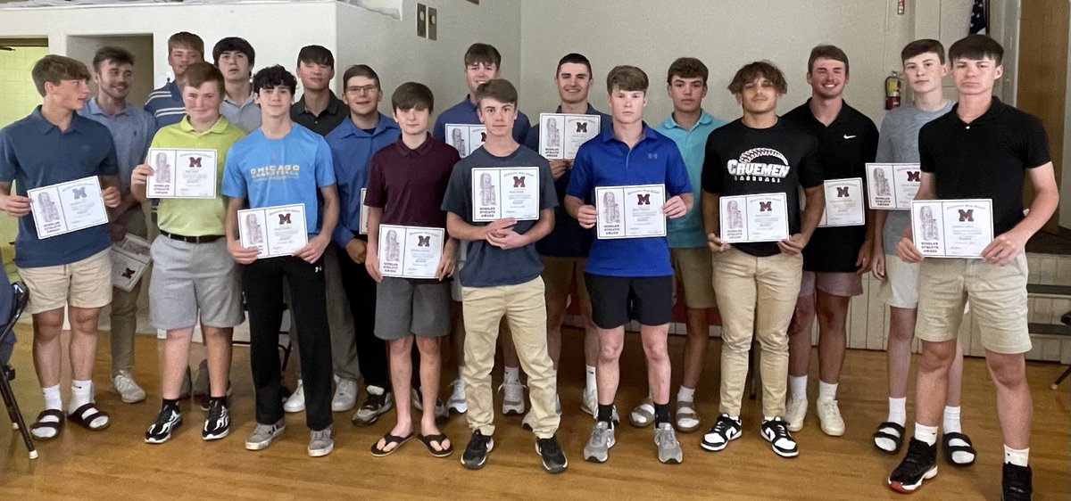 Cavemen_Base's tweet photo. Love seeing success in the classroom as well as in the field. Congrats to our academic award winners! https://t.co/xcgO92mDuy