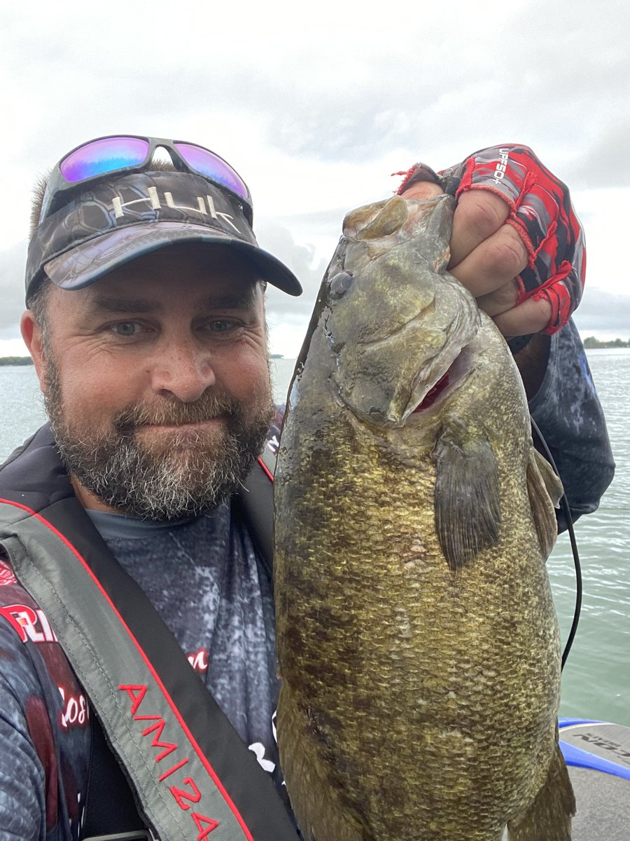 Lake Erie Smallmouth ❤️ #smallmouthbass #smallmouthbassfishing  #lakeerie #tournamentfishing #bassfishing