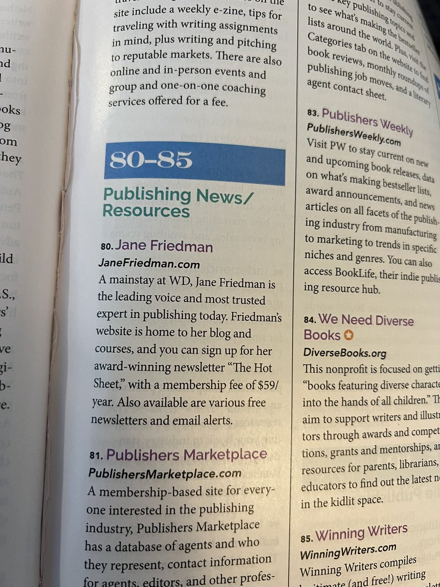 RobersonEmily's tweet photo. And here’s @JaneFriedman! All the favorites in the @WritersDigest roundup of websites. Seriously, so much to learn from Jane. #writingcommunity #magazinestack https://t.co/i6WDURlgV5