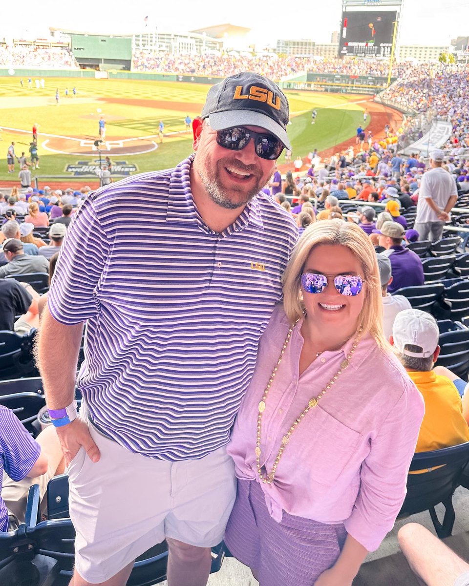 JacquiElliott's tweet photo. GEAUXMAHA⚾️ #MCWS https://t.co/QKMywEAkaY