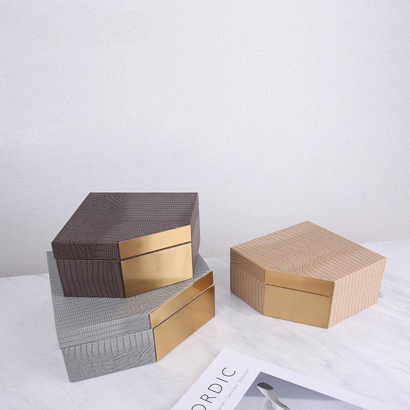 Zer0_008's tweet image. Creative Metal Patch Leather Jewelry Box
Size and Color:See The Picture
✅Tips-Support To Customize On Demand
✅Material - Leather+Metal
♥Made in China♥
♥Whatsapp Directly:+8618589025543
❤️Worldwide shipping
💕Please DM me if you’re interested 
▶️DM for Price
#leatherboxes