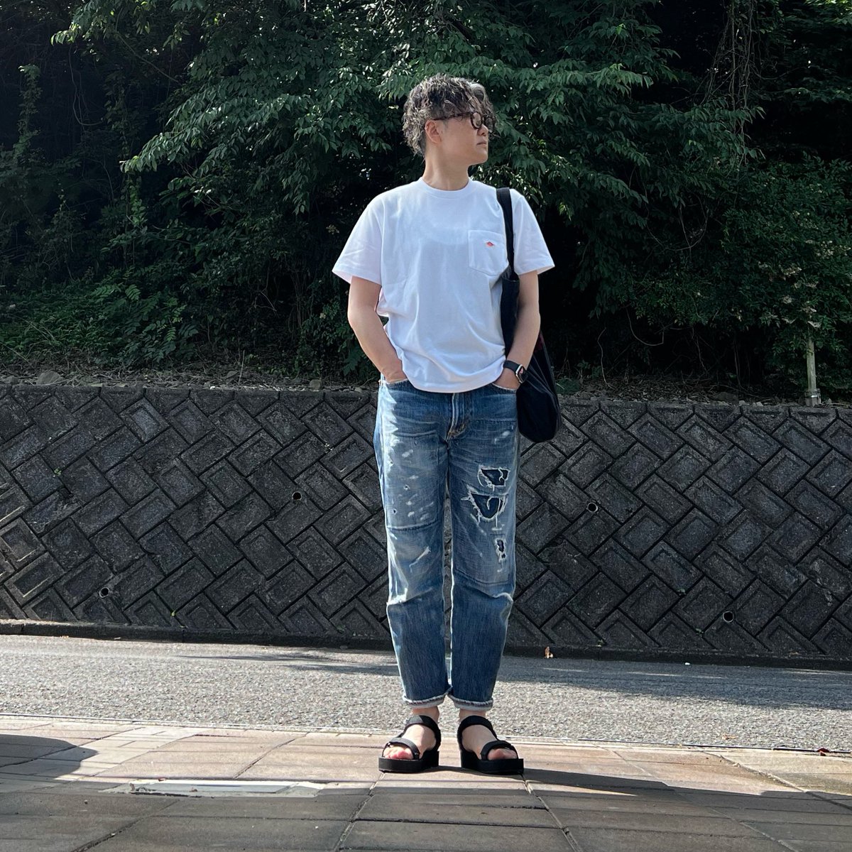 kon_k_13's tweet photo. ♢Shirt: #danton
♢Pants: #etermal
♢Shoes: #teva
♢Bag: #briefing
#ootd #outfits https://t.co/urFRwUQNwm