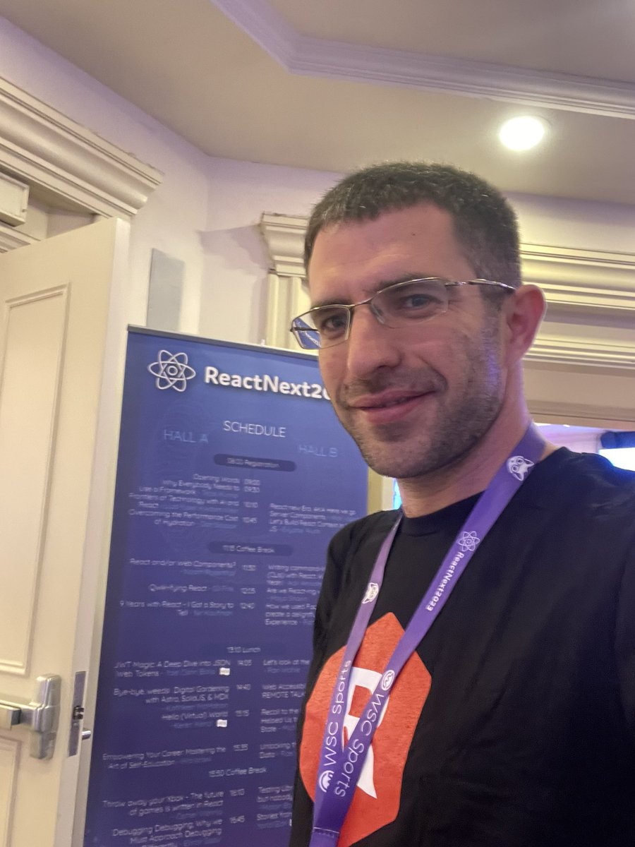 בוקר טוב #reactnext! בואו תגידו שלום 👋