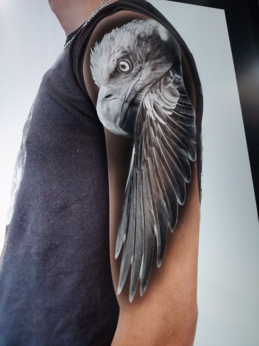 Godblesstattoo9's tweet photo. eagle

肩から二の腕にかけて入れるイメージでデザインしました

#タトゥー
#タトゥーモニター
#タトゥー女子
#ワンポイントタトゥー
#刺青
#刺青モニター
#和彫り
#洋彫り
#鎌ヶ谷タトゥー
#柏タトゥー
#松戸タトゥー https://t.co/W76aDRILBx