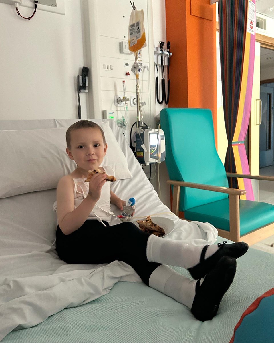 Thursday night and yesterday Jude has needed platelet transfusions.  
Cancer patients rely heavily on blood and platelet donors to keep them alive. Please, if you can donate, donate when you can. 

blood.co.uk

platelets.blood.co.uk
