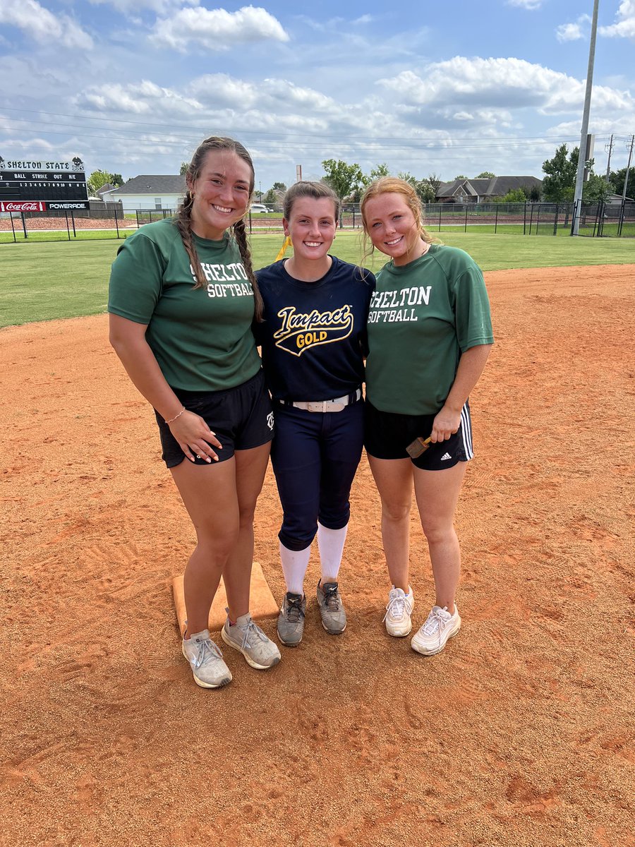 I had a great day at the Shelton State Camp! Thank you Coach Griffin and Coach Frazier for having me! Can’t wait to see you again!! <a href="/SSCC_Softball/">Shelton State Softball</a> <a href="/kgriff08/">Kaitlin Griffin</a> <a href="/LafaeleLeonaSB/">Leona Lafaele Softball</a>