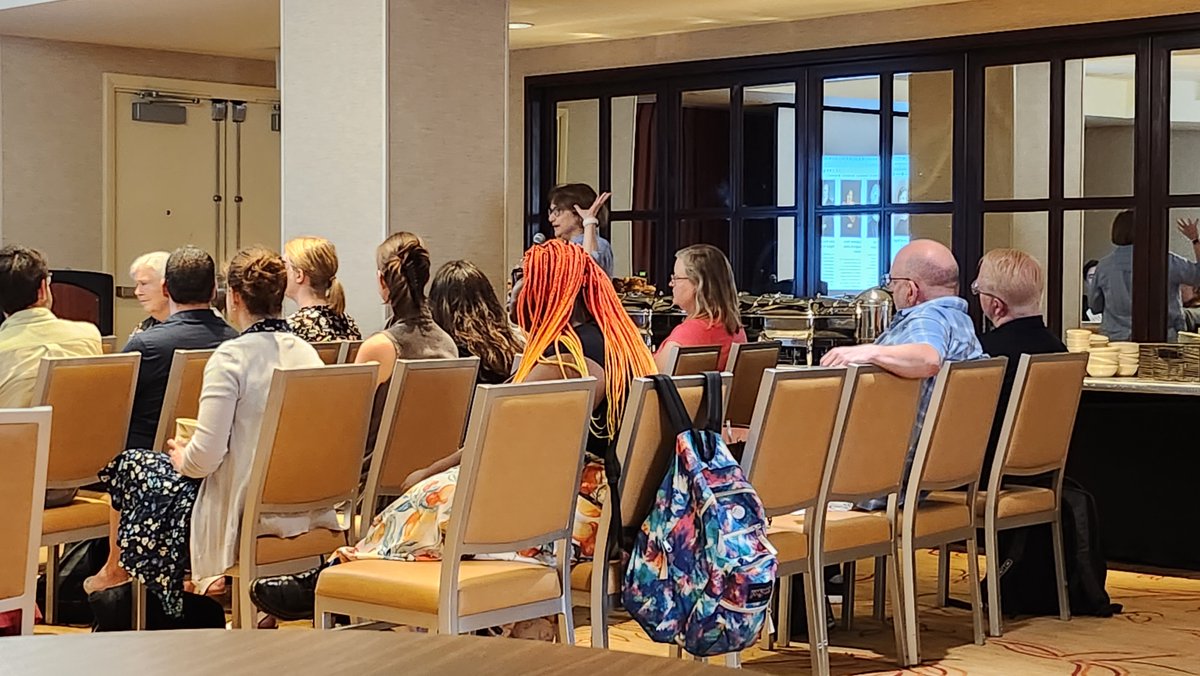 editorialnotes's tweet photo. On Sunday, #docedit23 wrapped up with a wonderful breakfast presentation by Mia Owens on slavery and its legacies in Washington, DC (from her work at @AUAntiracismCtr & @WhiteHouseHstry), and a session about the diverse projects at the @MHS1791 Primary Source Cooperative. https://t.co/Z7alA5MztE