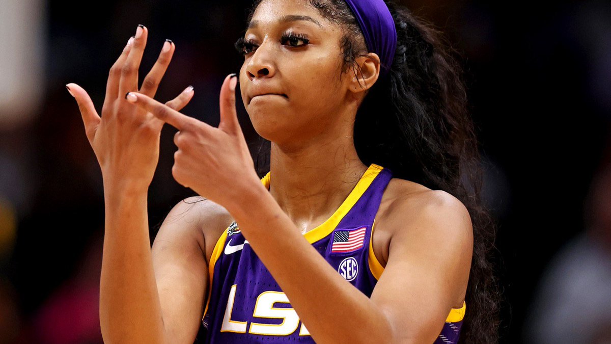 Coach Joshua Gast tweet media