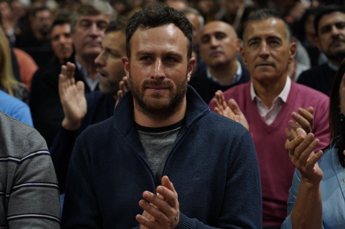 hernanralinqueo's tweet photo. Acompañé en Lomas de Zamora a @minsaurralde en la presentación de la lista #UnionPorLomas que encabeza @fotermin como precandidato a Intendente.
(+) https://t.co/2DO8hpkd6j