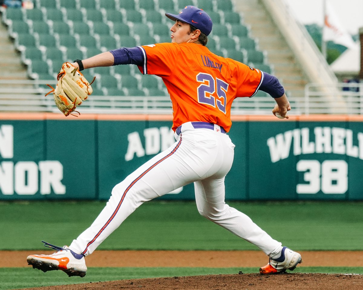 Clemson Baseball tweet media