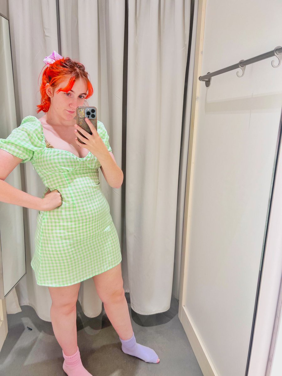 Forever upset that I found the cutest green gingham dress that’s saved a million times on my Pinterest boards for $15 but it was just slightly too tight 😭😭