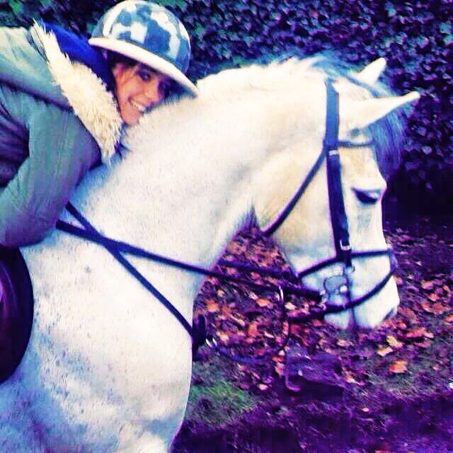 ANISABEL tweet media