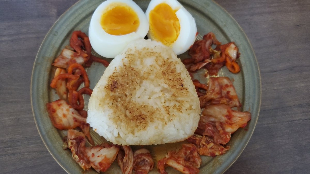 セサミストリートて言われた。
いただきまーす😋 https://t.co/bm9MWfC7vR