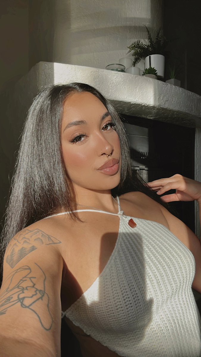biancajc10's tweet photo. update🦋 https://t.co/MKxlpI5uIS